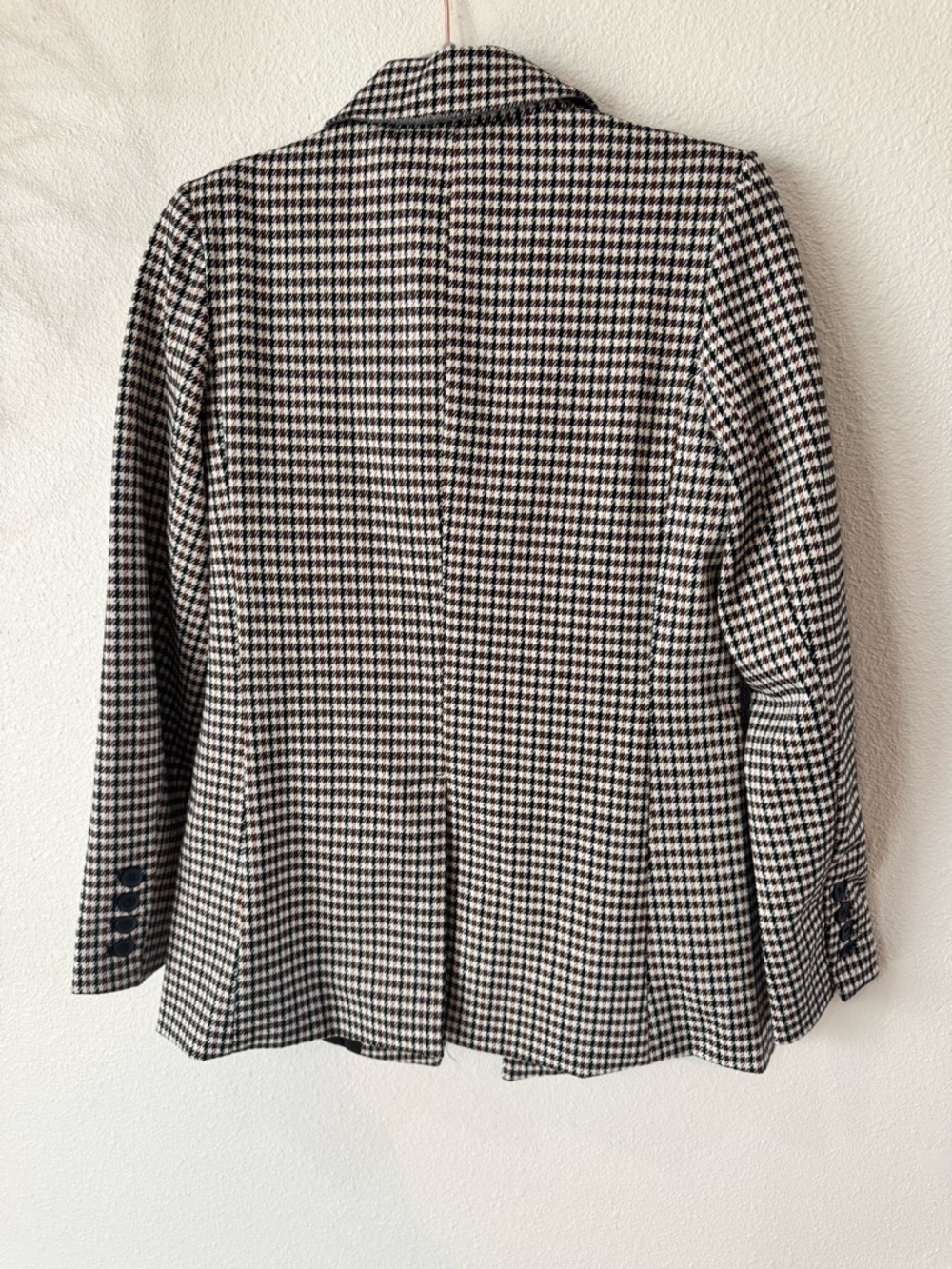 Philosophy Houndstooth Blazer in Black, White & Brown Accent - Picture 3 of 8